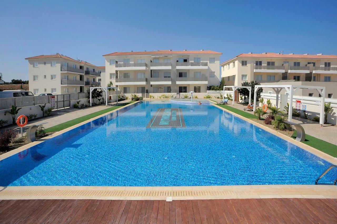Mythical Sands New Luxury Apartment Паралимни Экстерьер фото